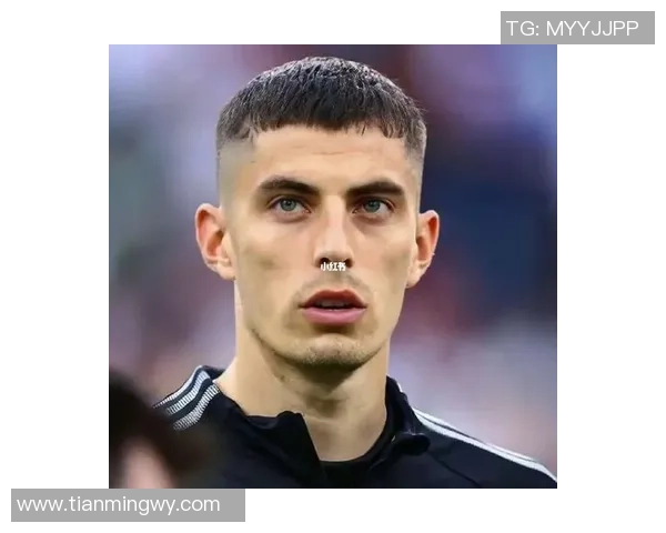 高人气足球明星头像女生的时尚魅力与个性展示